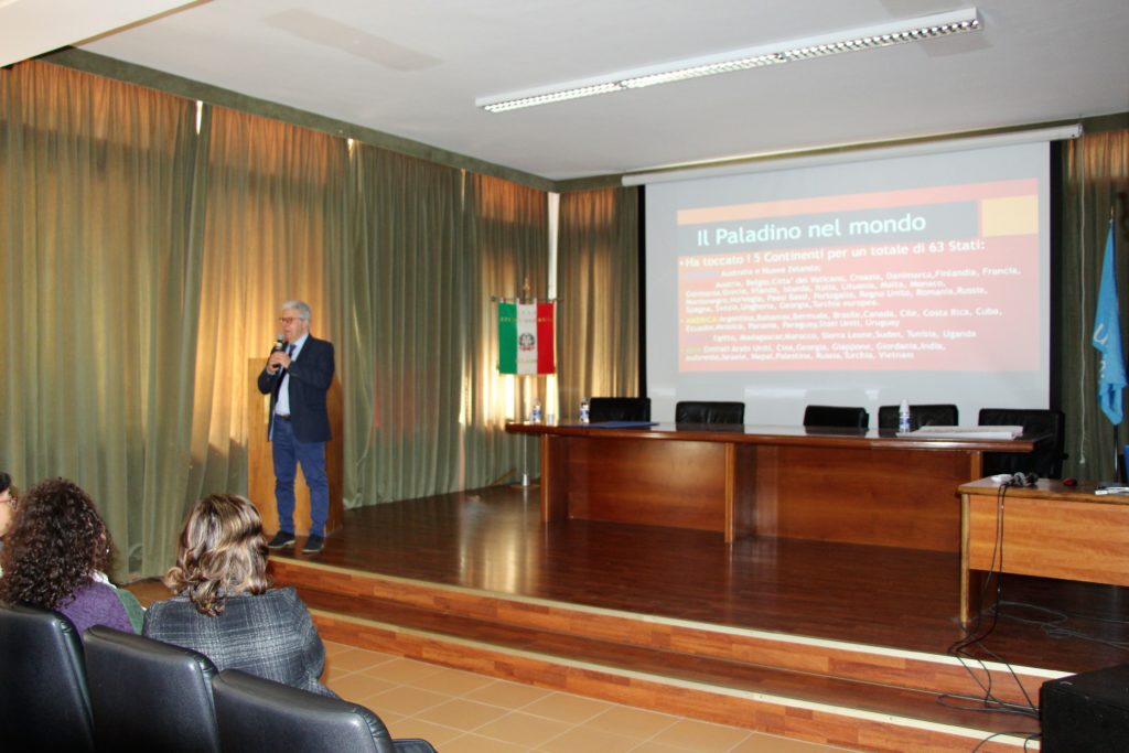SALVO CURRO’ ARTISTA INCONTRA GLI ALUNNI DEL MAJORANA