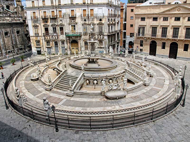 UNO DEI POSTI PIÙ BELLI DI PALERMO piazza vergogna