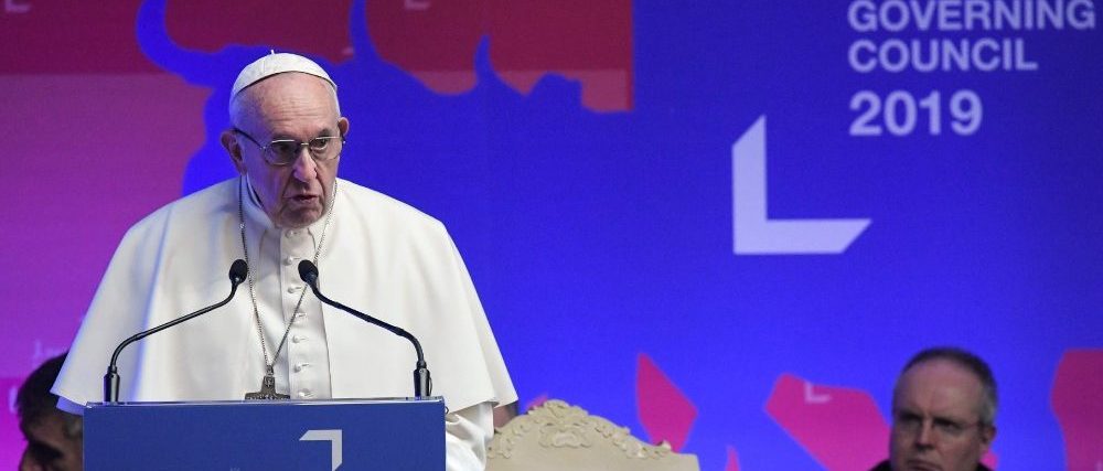 Cercare di offrire “soluzioni concrete e reali” per vincere “la battaglia contro la fame e la povertà”,