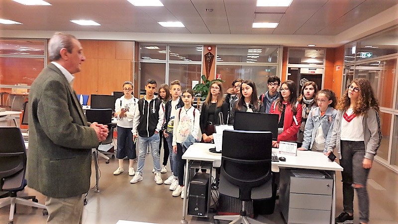 Su “Noi Magazine” sempre presente la "Foscolo"