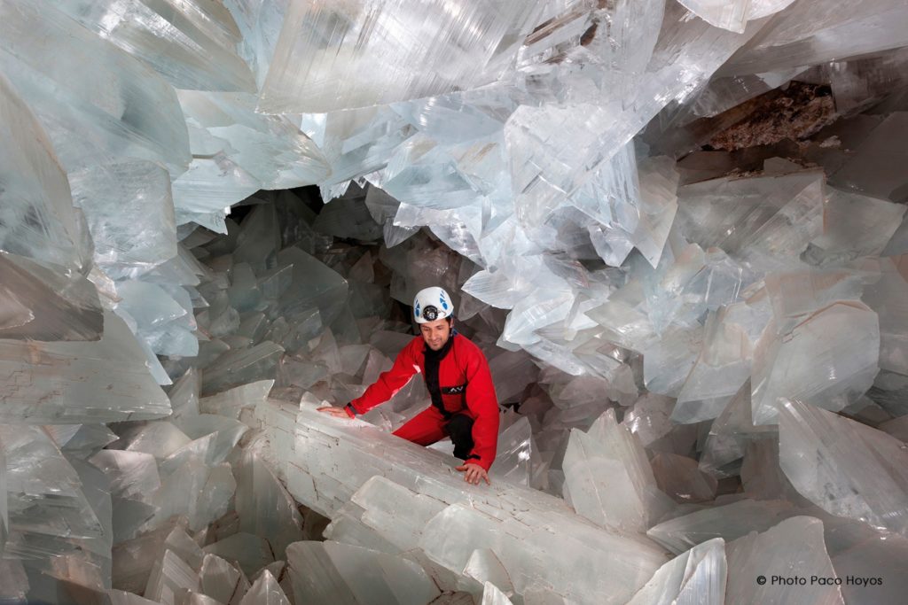 La grotta di cristallo più grande d'Europa, la natura ci stupisce
