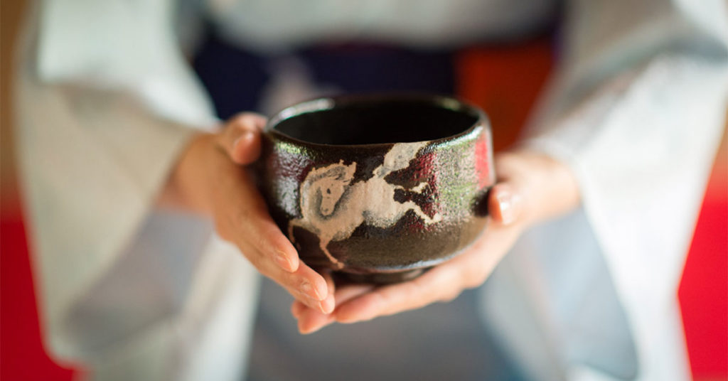 "Raku" la ceramica giapponese per la cerimonia del tè