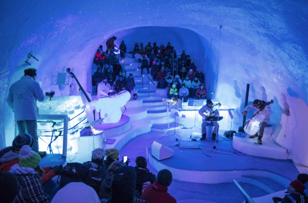 Ice Music Festival, teatro igloo sul ghiacciaio Presena