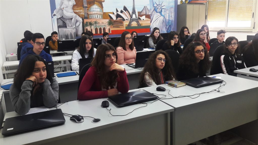 Il direttore di 24live.it - Barcellona incontra la redazione della “Foscolo”