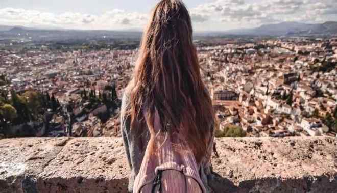 Noi adolescenti, scippati delle "piccole grandi cose" che non torneranno più