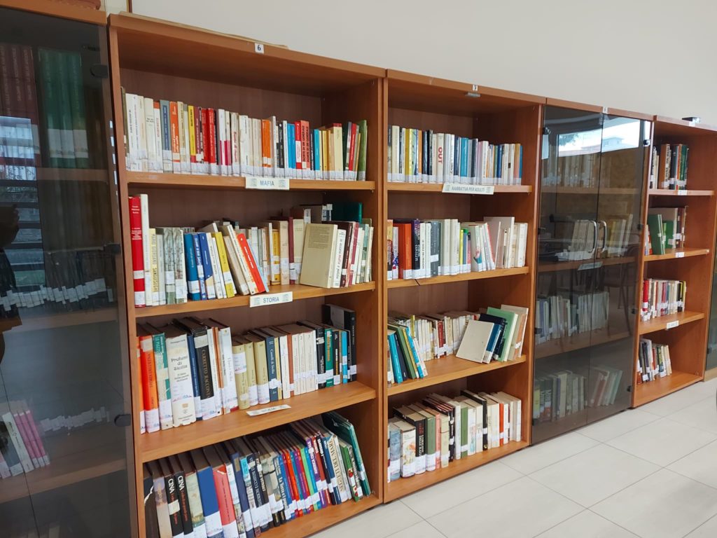 BibliotecaArcobaleno-ICFoscoloBarcellona
